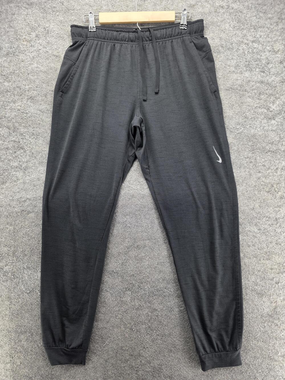 Nike Pants Mens M Gray Jogger Dri-FIT Elastic Waist Pockets Drawstring